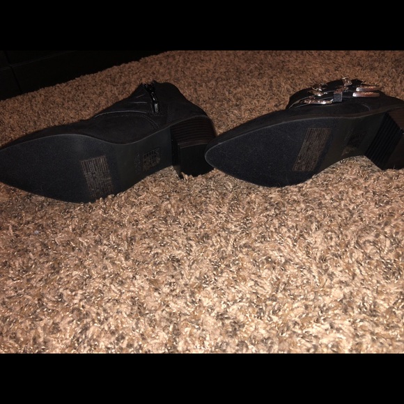 Booties - Picture 3 of 5